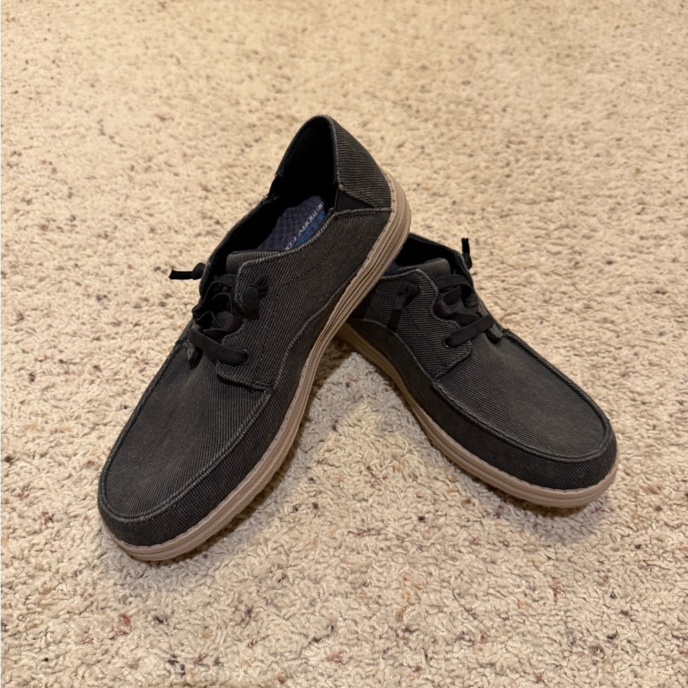 Men's Gray Skechers Casual Shoes - Picture 2 of 6